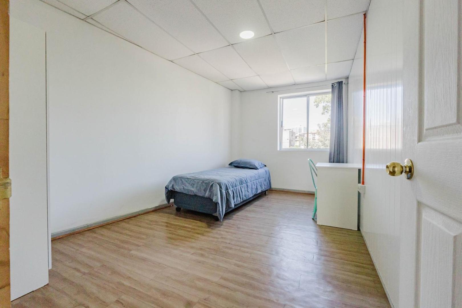Habitacion En Providencia - Metro Salvador سانتياغو المظهر الخارجي الصورة