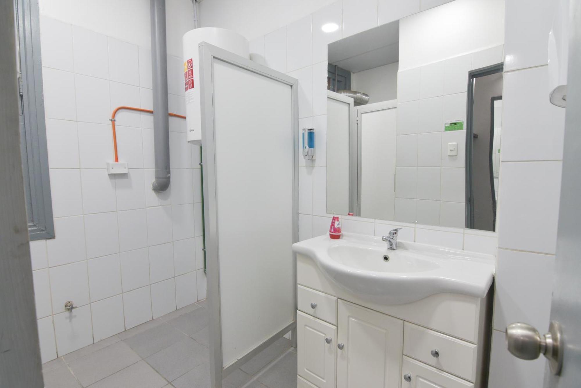 Habitacion En Providencia - Metro Salvador سانتياغو المظهر الخارجي الصورة